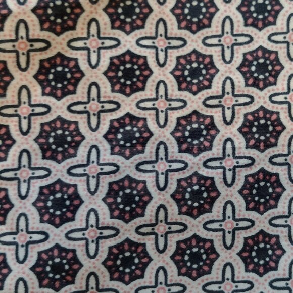 🛍️ BUNDLE ONLY - Medallion Print Cap Sleeve Blouse Pink Size Medium Dressy Work - Picture 4 of 10